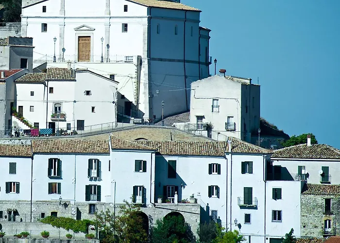 Palazzo Pulieri 3* Altino (Abruzzo)