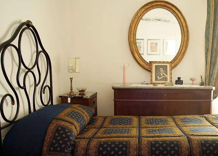 Palazzo Pulieri 3* Altino (Abruzzo)